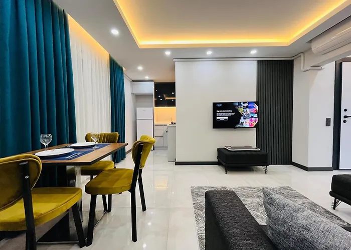 6 Centrally Located Spacious And Air Conditioned 1 1